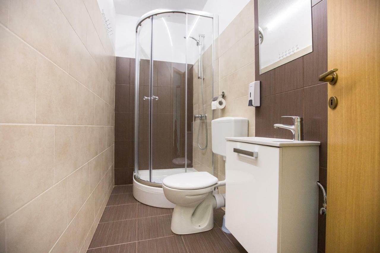Asgard Guesthouse Йосипдол Екстериор снимка