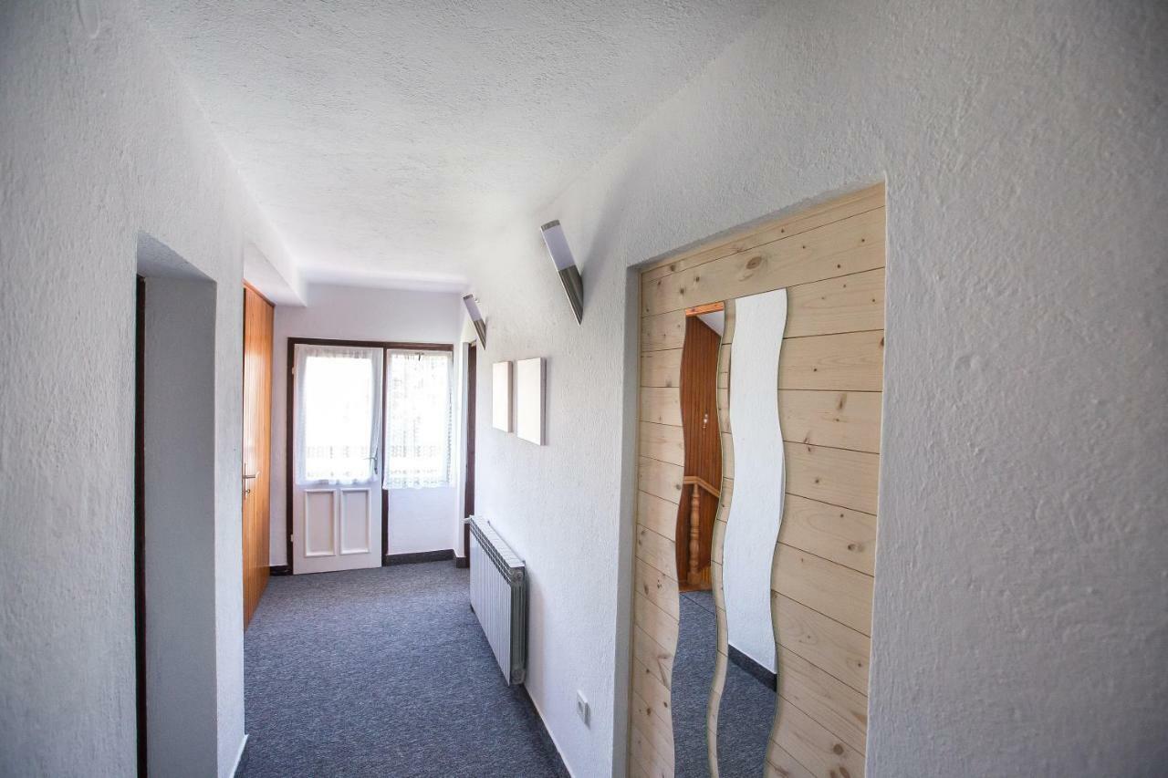 Asgard Guesthouse Йосипдол Екстериор снимка